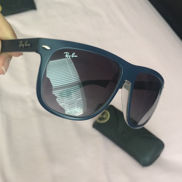 Ray Ban Wayfarer sunglasses